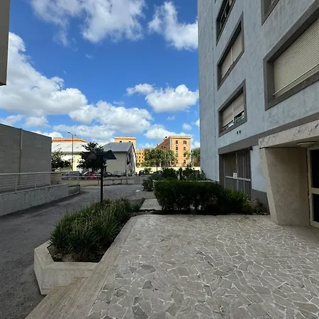 Warm Near Porta Maggiore 罗马